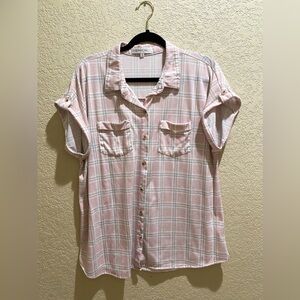 Eden & Olivia women 2x button down in light pink